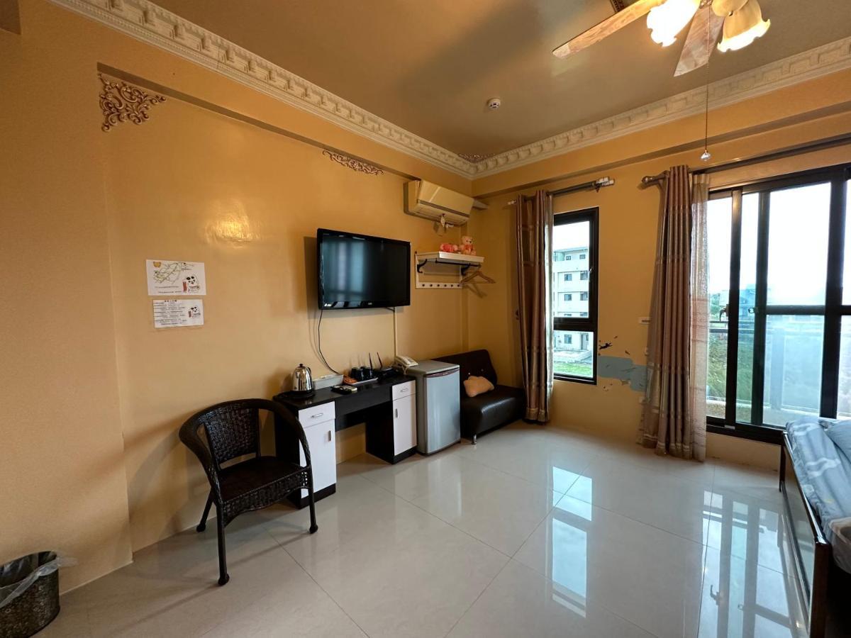 Tou Cheng Whale Watching Homestay Toucheng Exterior photo